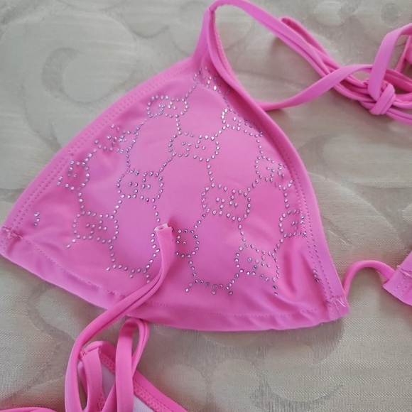 Pink Bikini Set - Picture 2 of 7